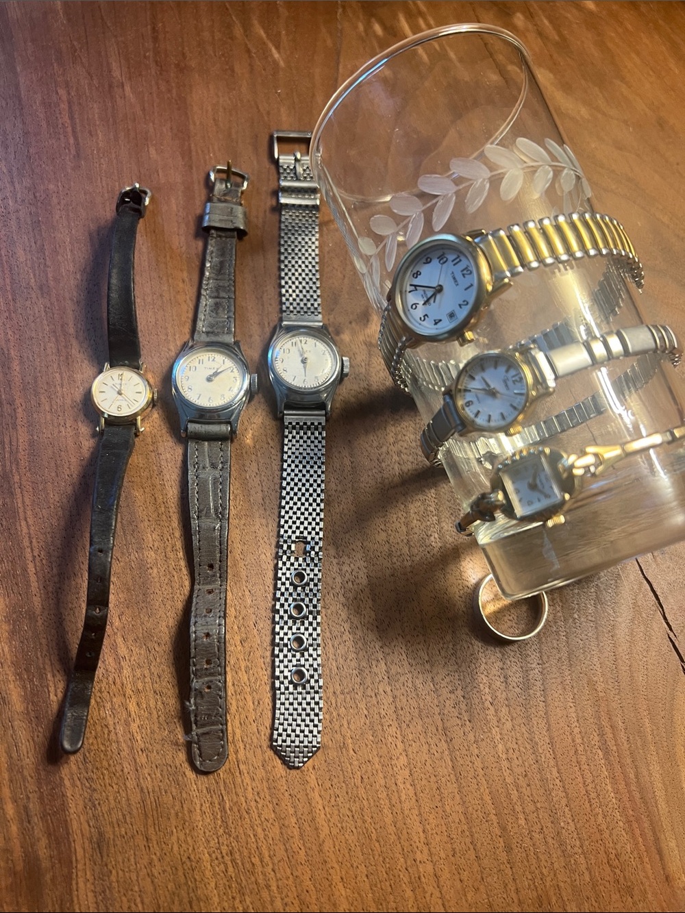 Ladies Timex Metal & Leather Watches Lot